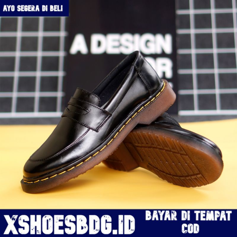 Sepatu Loafers Pria Casual Formal Kulit Asli Pria Original Sepatu Docmart Slip On Pria Jhon Carter