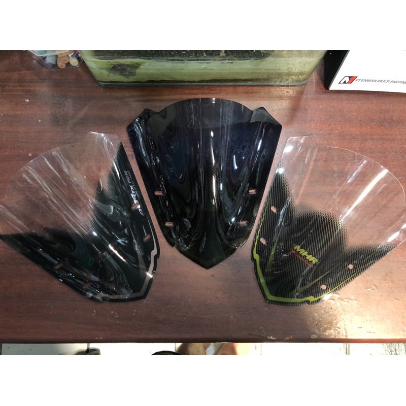 WINDSHIELD/VISOR AEROX MHR CARBON ORIGINAL