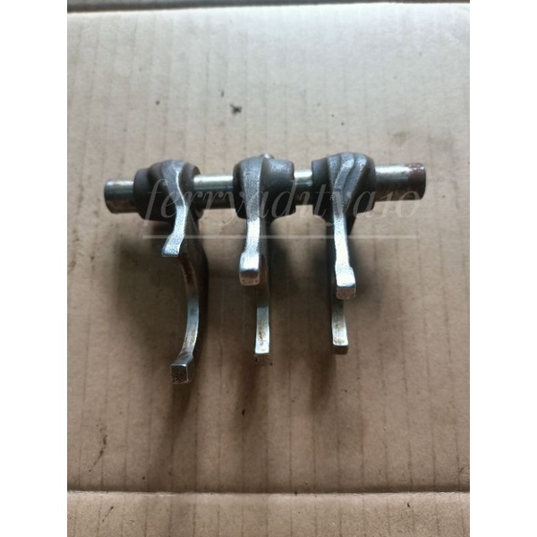 cakar ayam cakar pemindah gigik ratio rasio  tiger revo tiger lama tiger 2000 original