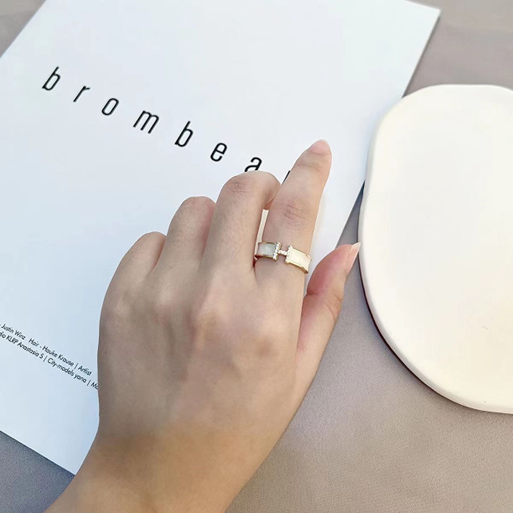 Cincin Jari Telunjuk Bentuk H Model Terbuka Dapat Disesuaikan Gaya Korea Untuk Wanita