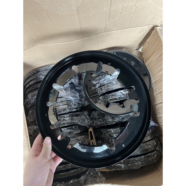 Tatakan matahari / dudukan angin kompor multi (penghalang angin)