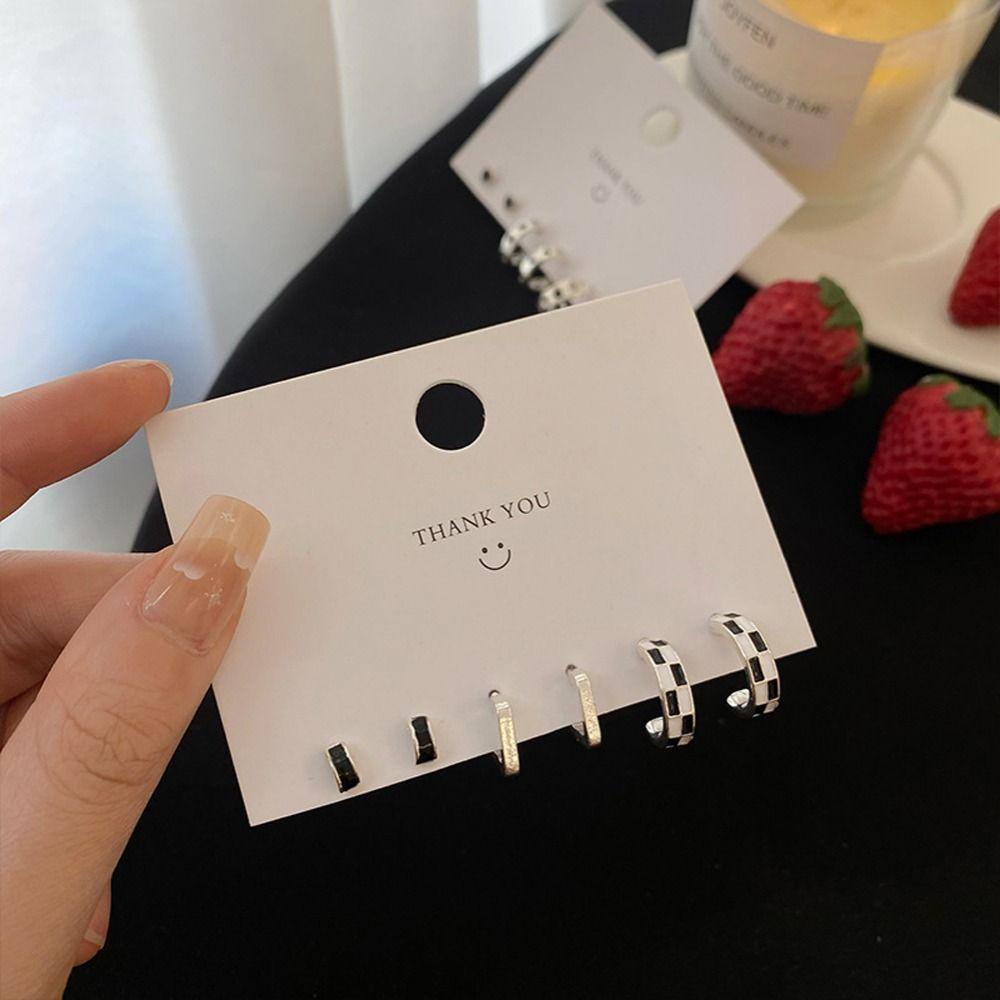 Mxbeauty Wanita Menjuntai Anting Kreatif Lady Star Anting Liontin Dasi Kupu-Kupu Tembaga Motif Kotak-Kotak Fashion Hoop Earrings