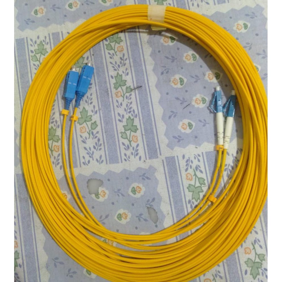 kabel fiber optic