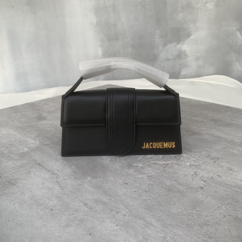 Original jacquemus Women's shoulder bag baguette/tote