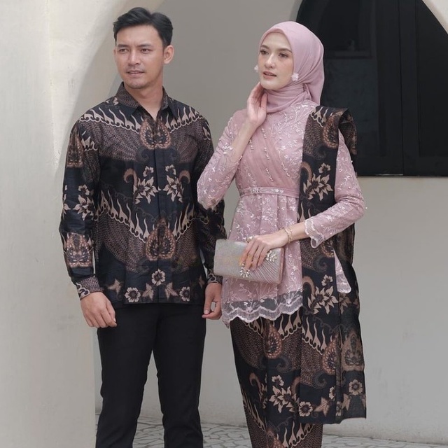 KEBAYA COUPLE SEMI PRANCIS Katun BAHAN KEBAYA SEMI FRANCE CORNELI  BATIK COUPLE GAMIS KONDANGAN LAMA