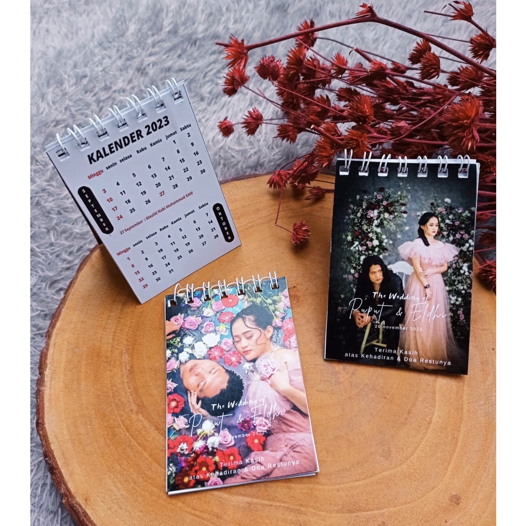 Jual Souvenir Pernikahan Kalender Duduk Mini Custom Photo Unik ...