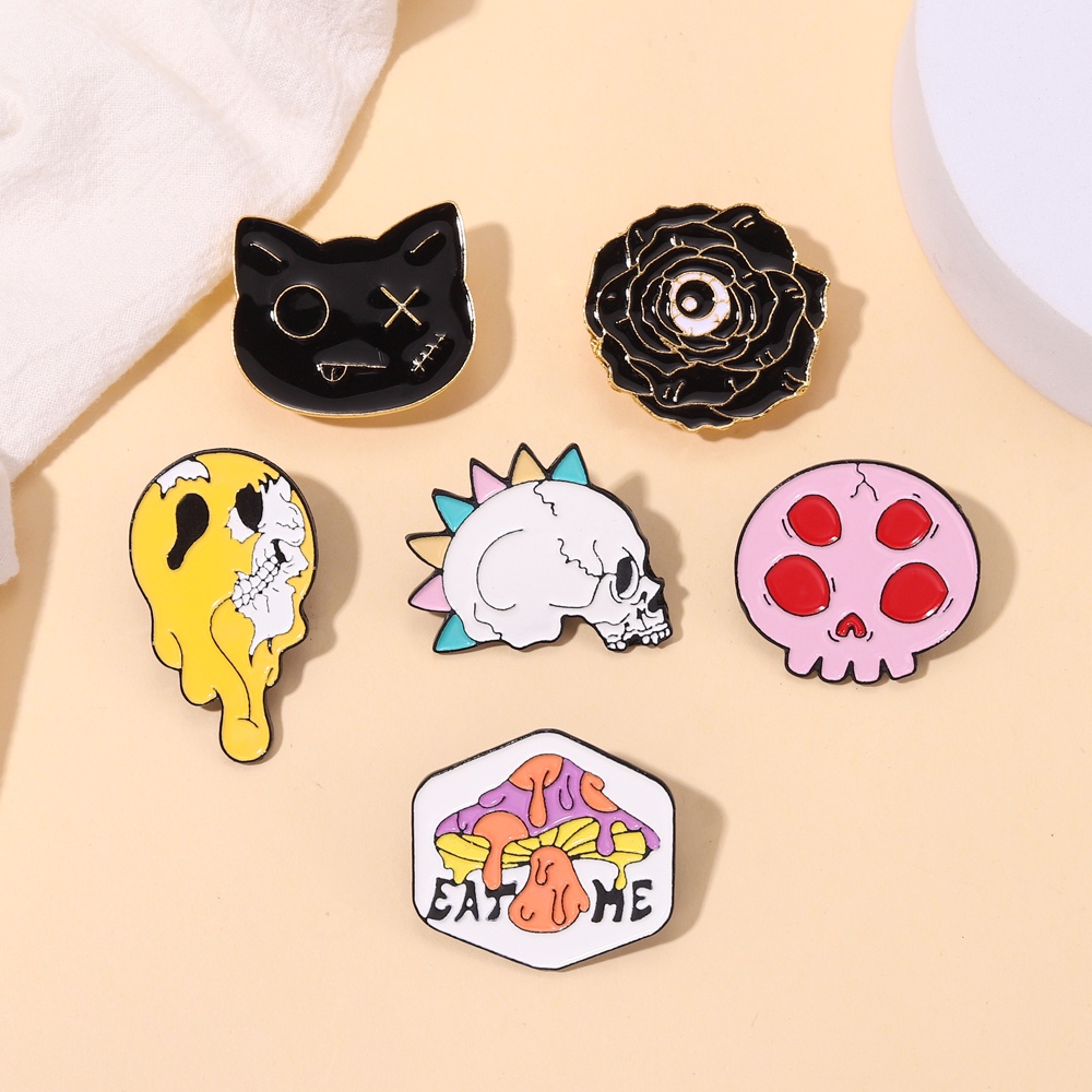 Bros Pin Enamel Bentuk Jamur Tengkorak Kucing Gaya Punk Gothic Untuk Hadiah Halloween