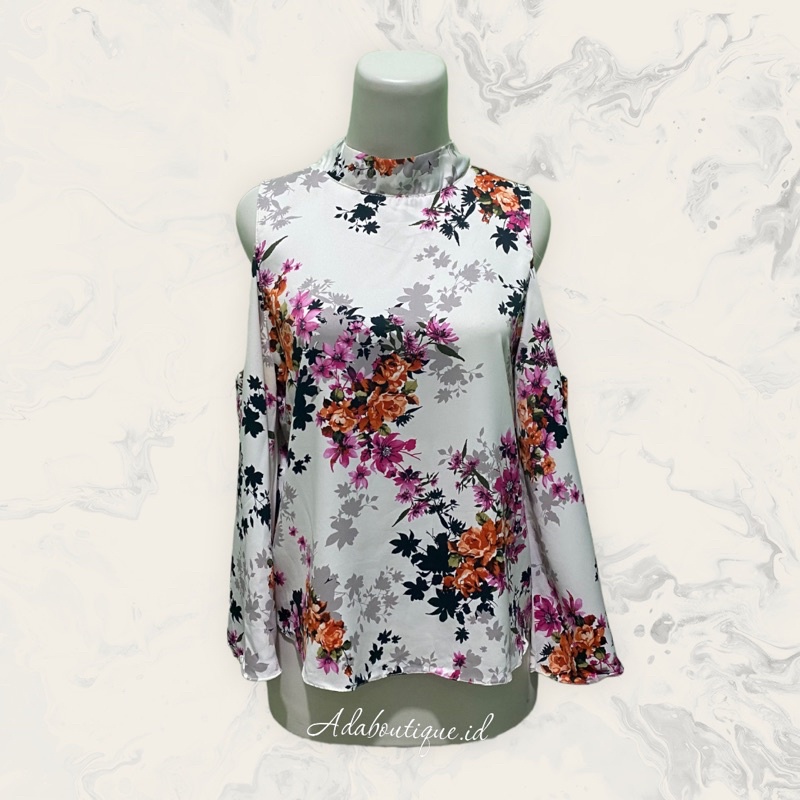 PRELOVED ADA FASHION WOMAN