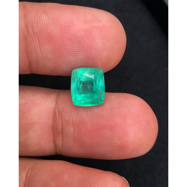 natural [EMERALD BERYL PANJSHER AFGHANISTAN 5.75CT MINOR] zamrut afganistan top luster untuk emban c