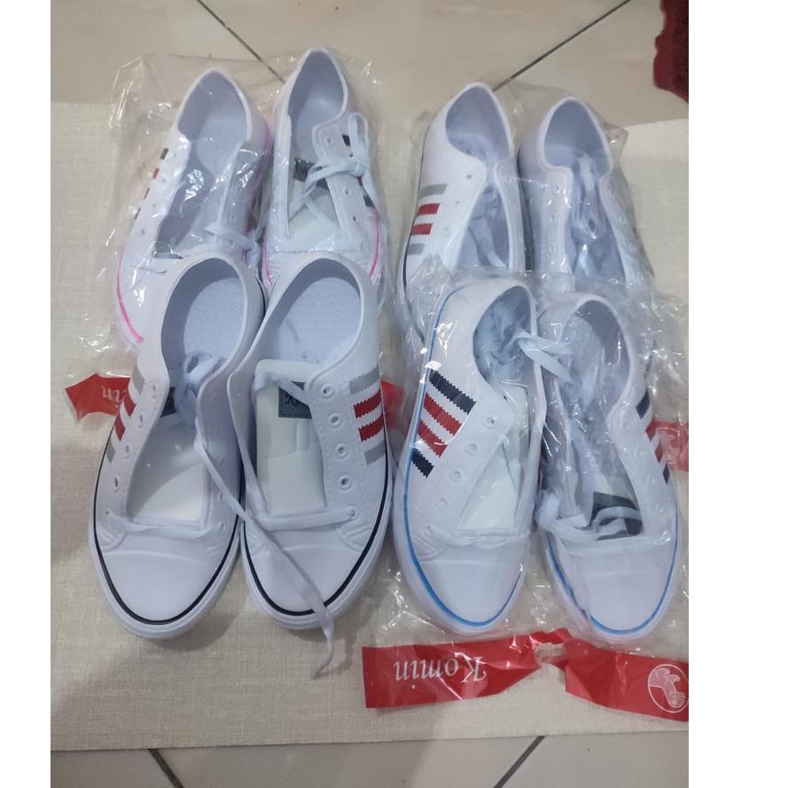 Langsung Kirim SEPATU KARET PYLON KOMIN ALL STAR  DAN GARIS PUTIH RINGAN NYAMAN