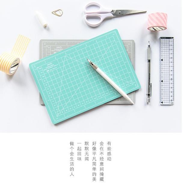 

☍sc Buruan Beli☍ JUNESIX A5 CUTTING MAT & CARVING-KNIFE PEN SET ALAS POTONG 53