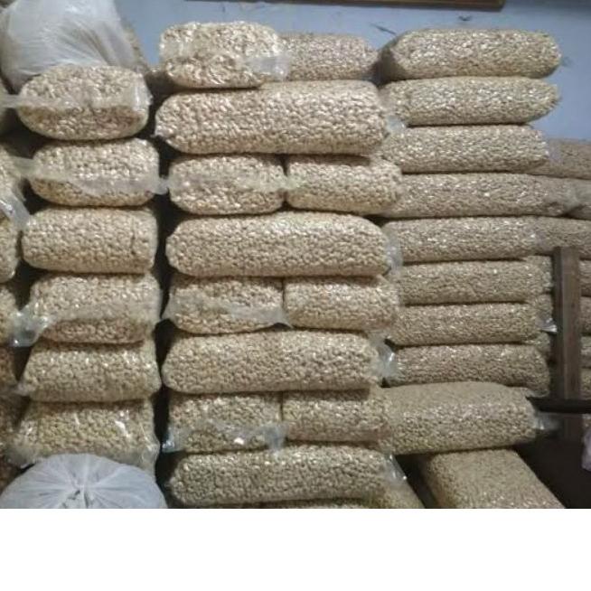 

BISA COD ✔️SRUNI Kacang Mete Kacang Mede Mentah Utuh 1 Kg|RA5