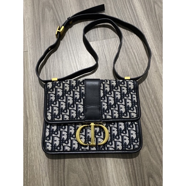 DIOR -  30 Montaigne Oblique Navy Shoulder Bag (SECOND / PRELOVED)