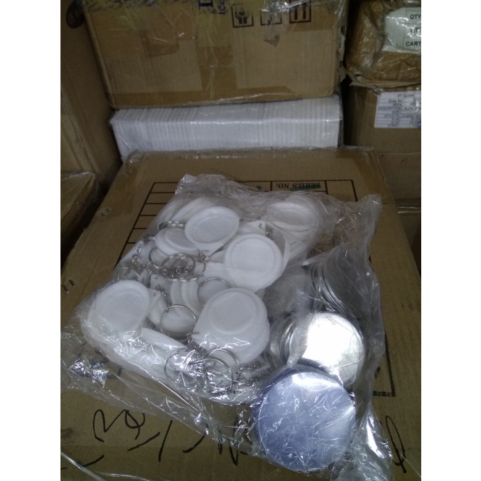 Bahan Pin / Bahan Bros Gantungan Kunci Polos Ukuran 4,4 isi 100