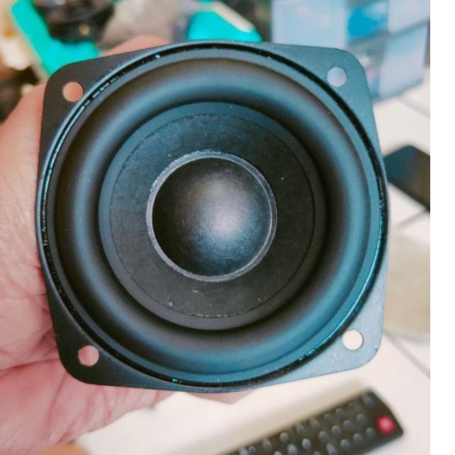Memang Keren--Speaker Subwoofer 3 inch 15 Watt 4 ohm khusus yang suka dengan suara bass