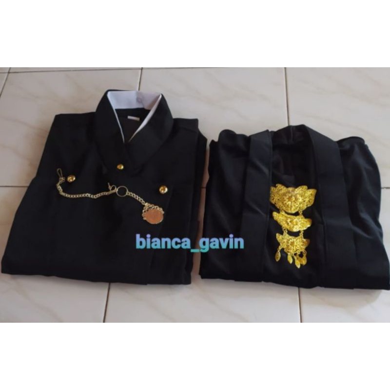 Beskap Solo Hitam + Kebaya Bludru Kutubaru/ Prewedding