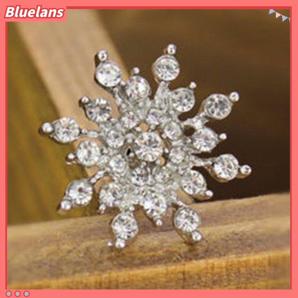 Bluelans 1 Pair Women Fashion Elegant Snowflake Rhinestone Earrings Ear Studs Jewelry Gift