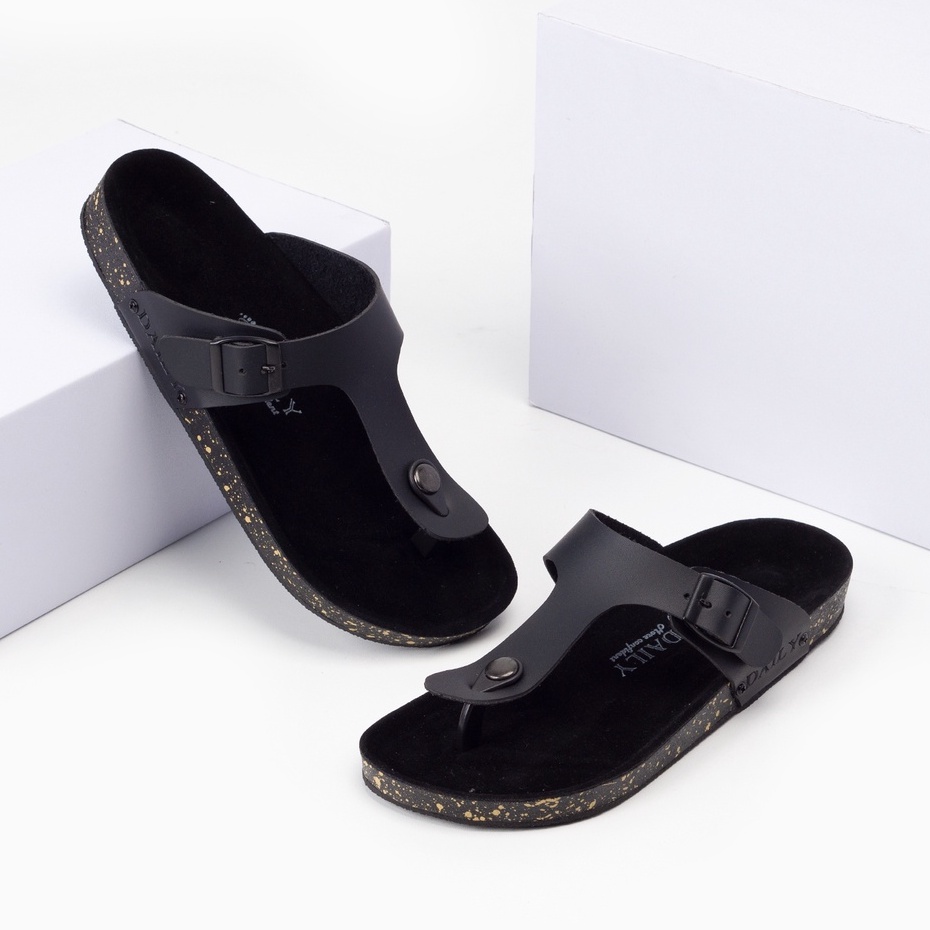 DALTON FULL BLACK |ManNeedMe x DAILY| Sandal Jepit Pria Sendal Kulit Casual ORIGINAL