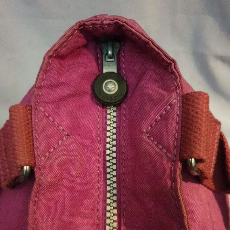 TAS KIPLING PURPLE PRELOVED