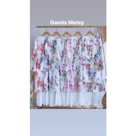 Brukat Pesta LFY Nagita Bunga