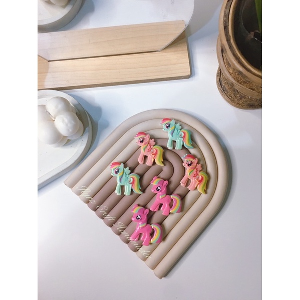 Clay kuda poni/resin kuda poni