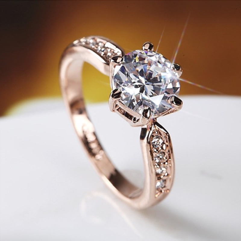 Cincin Sterling Silver 925 dengan Cubic Zircon Lapis Emas untuk Wanita