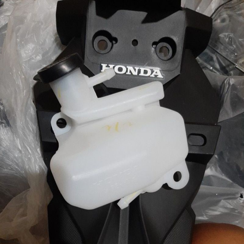 Tabung radiator tampungan air radiator vario 150 vario 125 2015-2020 original