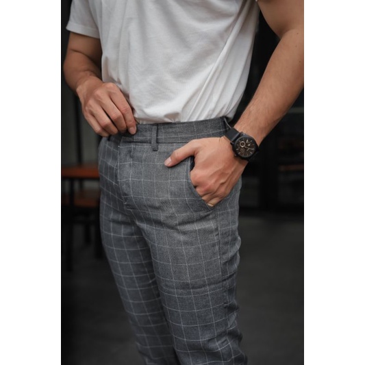 Mubeng Ankle Tartan Pants