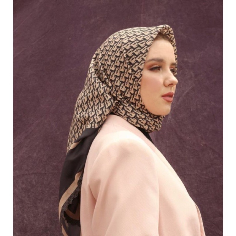 preloved la sabelle the essential black reborn