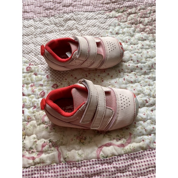 sepatu anak decathlon recommeded