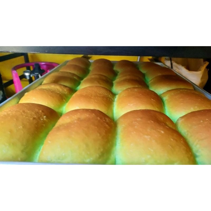 

Roti Kadet Pandan / Roti Kuro Bandung