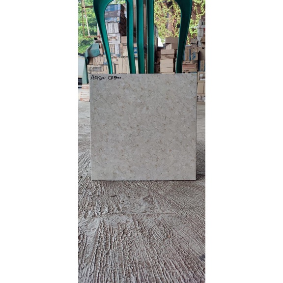 KERAMIK LANTAI 50x50 ARISON CREAM / IKEMA / GLOSSY