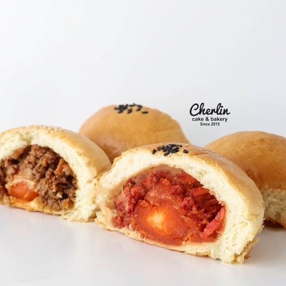 

PREMIUM GOLDEN BUN (ISI 4) - JAJANAN SEMARANG