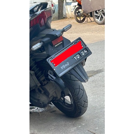 cover bingkai plat nomor motor - Tutup plat nomor polisi motor standar 1 set