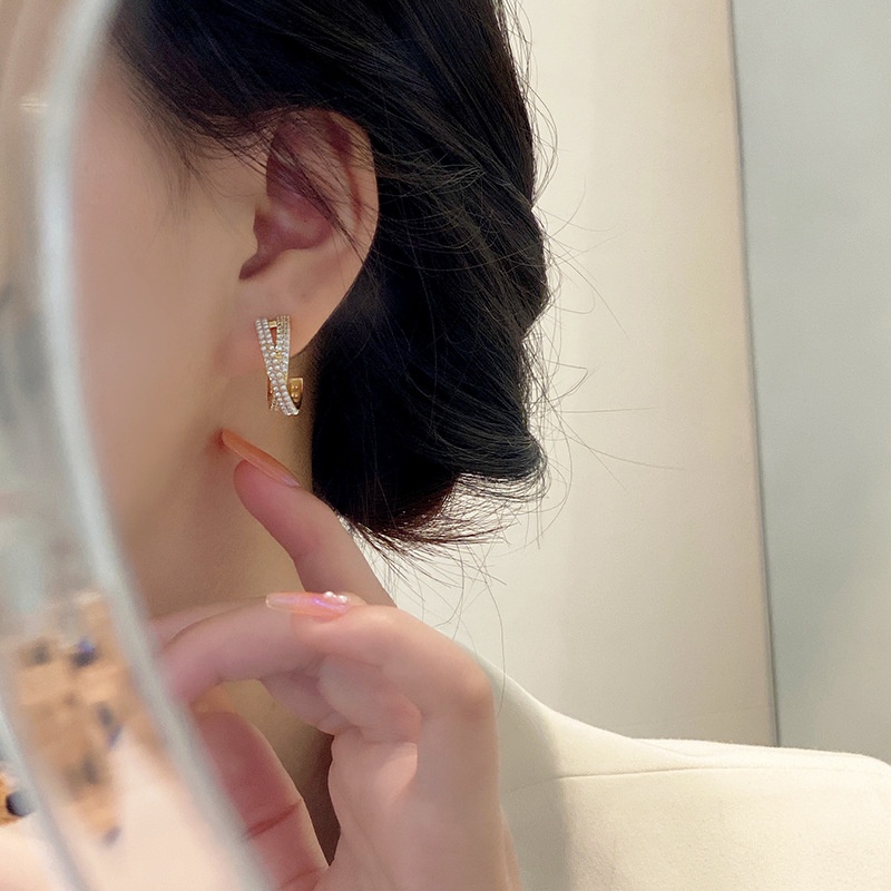 Anting Tusuk Gantung Desain Geometri Hias Mutiara Gaya Retrosimplemewah Untuk Wanita