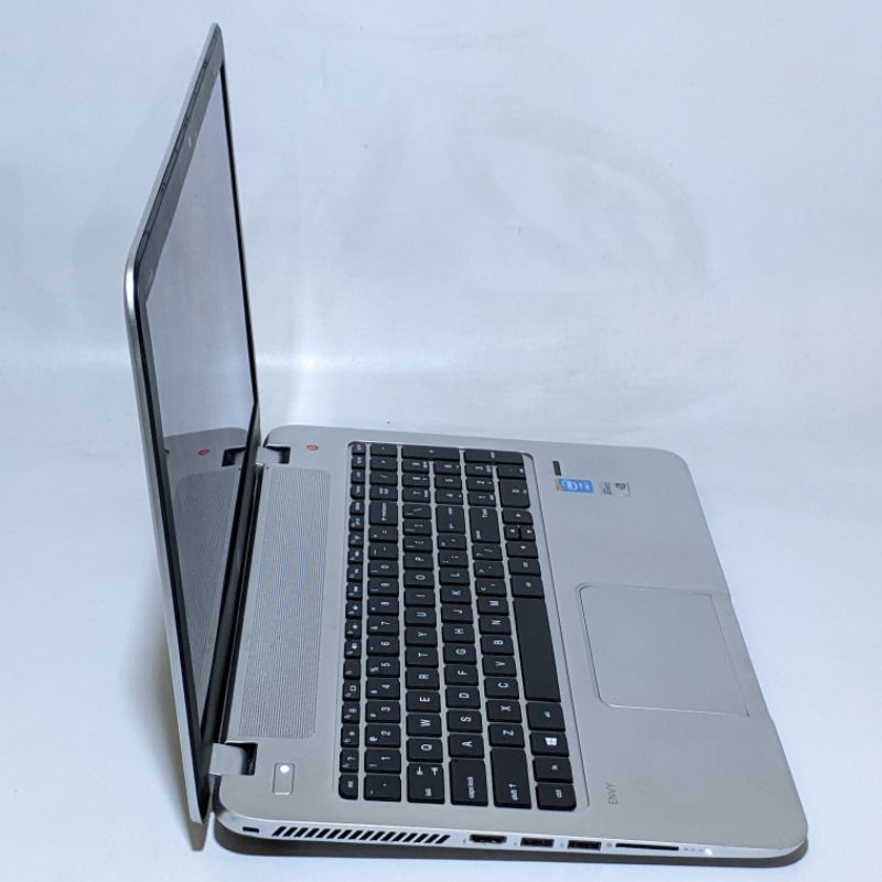 laptop gaming/editing mewah hp envy 15 - core i7 4700mQ - ram 16gb - Dual vga Nvidia GT740m - ssd 256gb