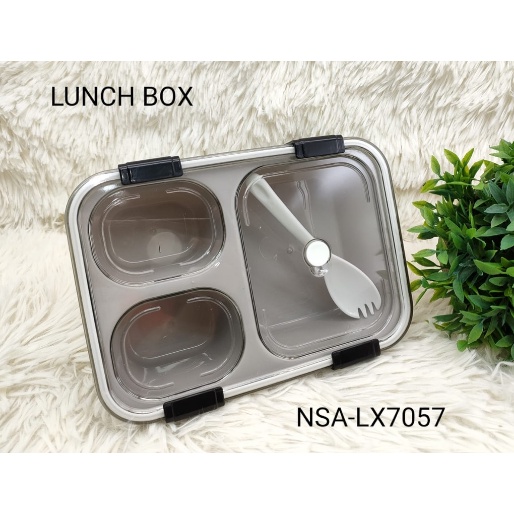 MARKASSHOP66--KOTAK BEKAL 3 SEKAT PREMIUM/KOTAK MAKAN BERSEKAT BAHAN PLASTIK FREE SENDOK ANTI TUMPAH 8815