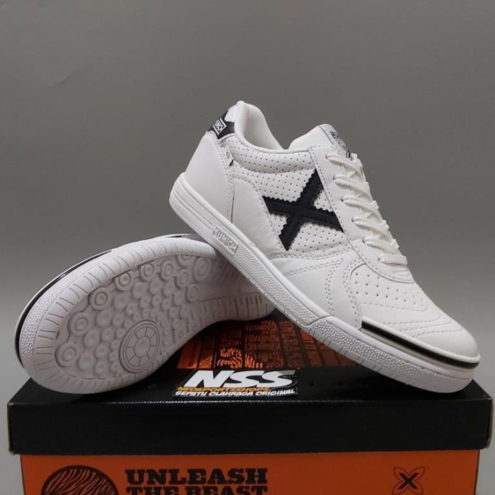 Sepatu Futsal X MUNICH G3 Profit Original 3111007 - 43