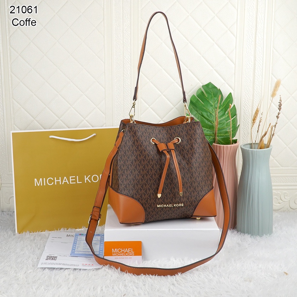 BAG  Shoulder Bag 21061