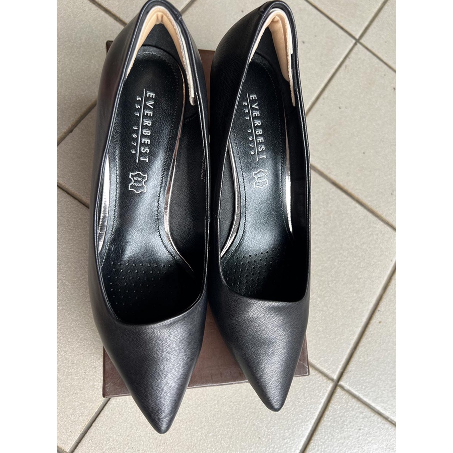 Sepatu Everbest Heels Hitam