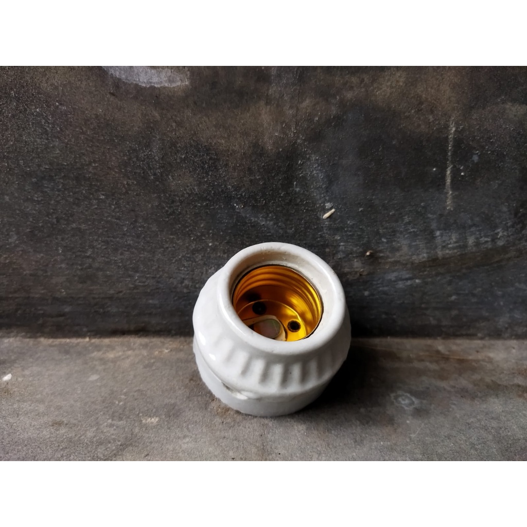 FITTING KERAMIK E27 / FITTING LAMPU KERAMIK PENDEK TAHAN PANAS