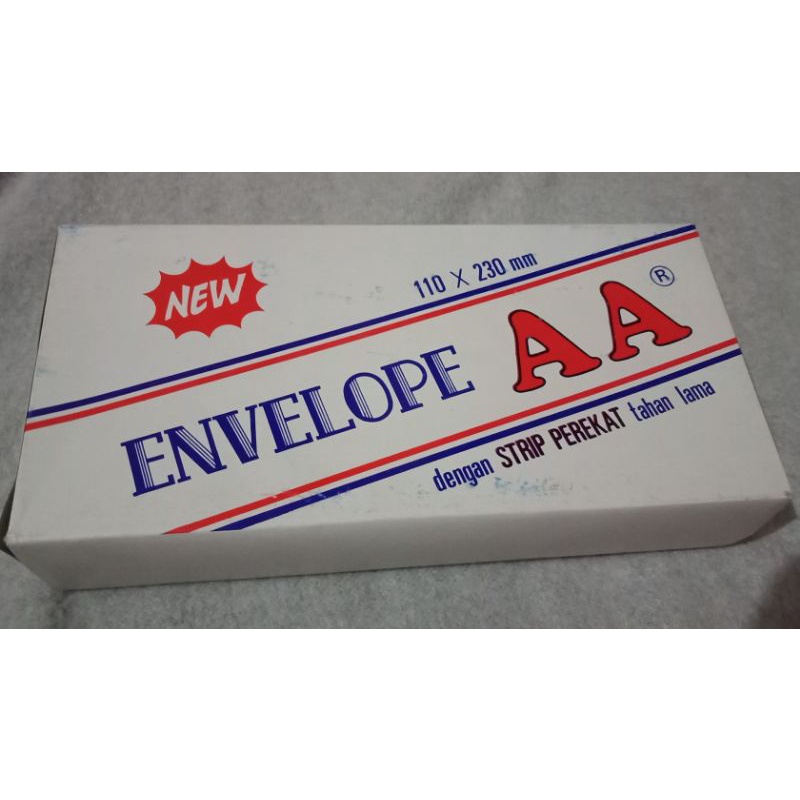 

amplop putih sedang
