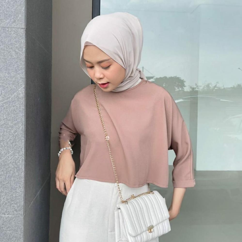 AMD.18Oc22м– Stacy Crop Top Atasan Wanita Outer Blouse