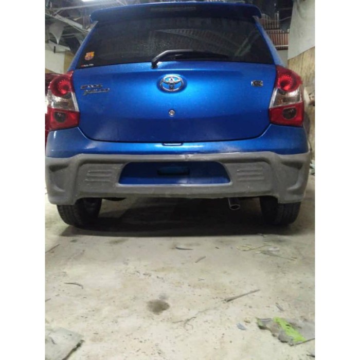 bodykit ETIOS VALCO TOM'S .