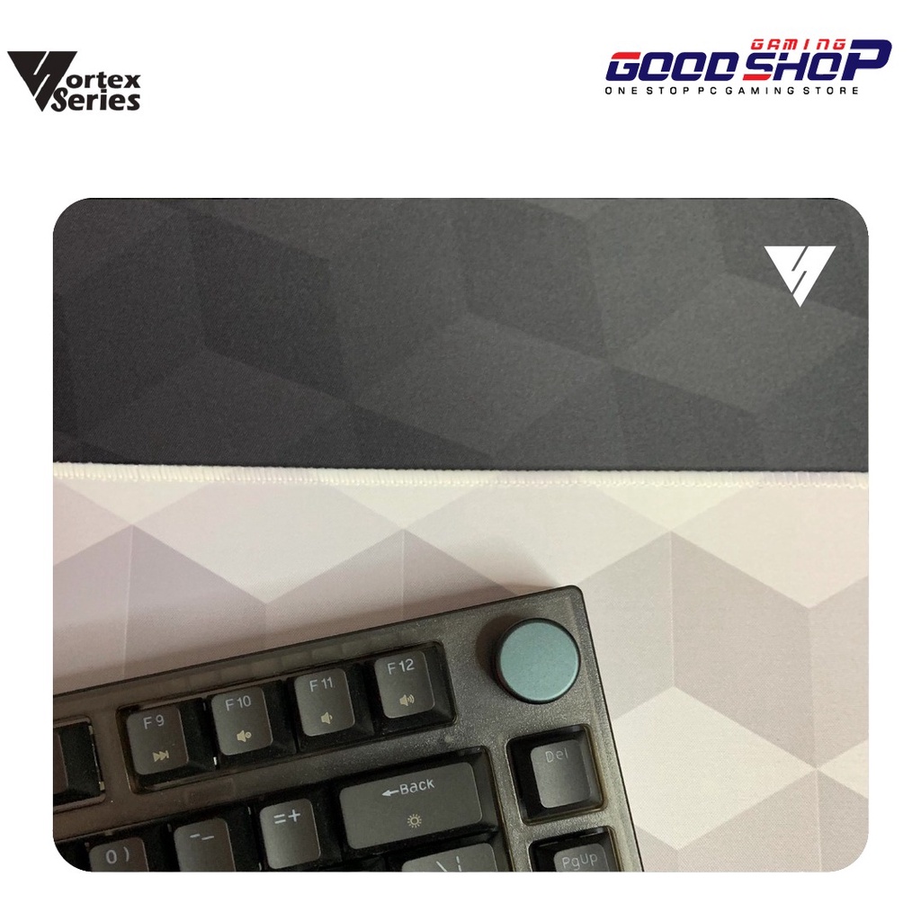 VortexSeries Meta Cube Deskmat Mousepad