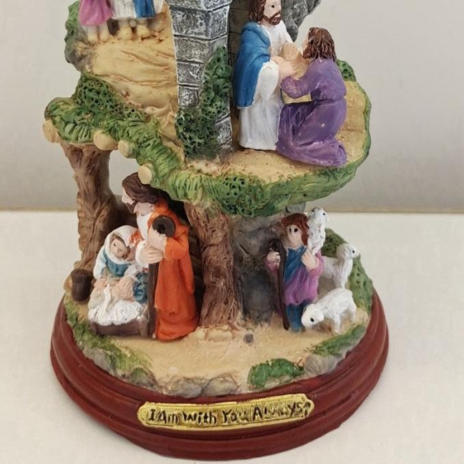 Ornamen Patung Salib Yesus Bahan Resin Untuk Dekorasi