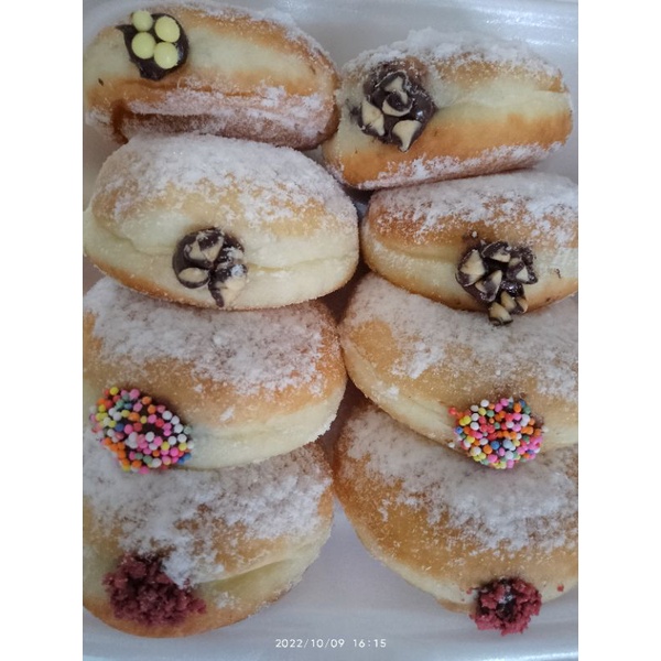 

bomboloni kentang isi coklat