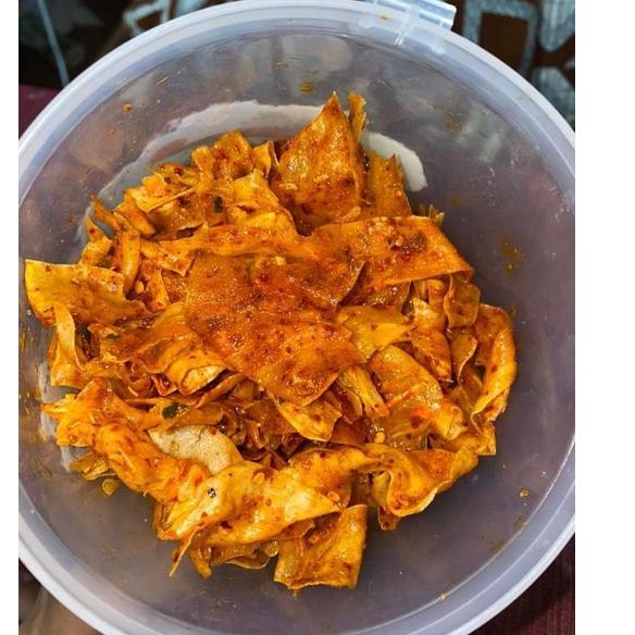 

✨10.10✨ keripik singkong pedas daun jeruk (bumbu cikruh) 500gr grosir