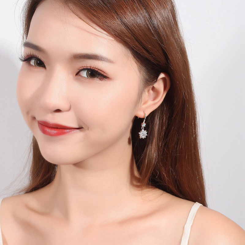 Anting Tusuk Sterling Silver 925 Desain Snowflake Hias Zircon Untuk Wanita