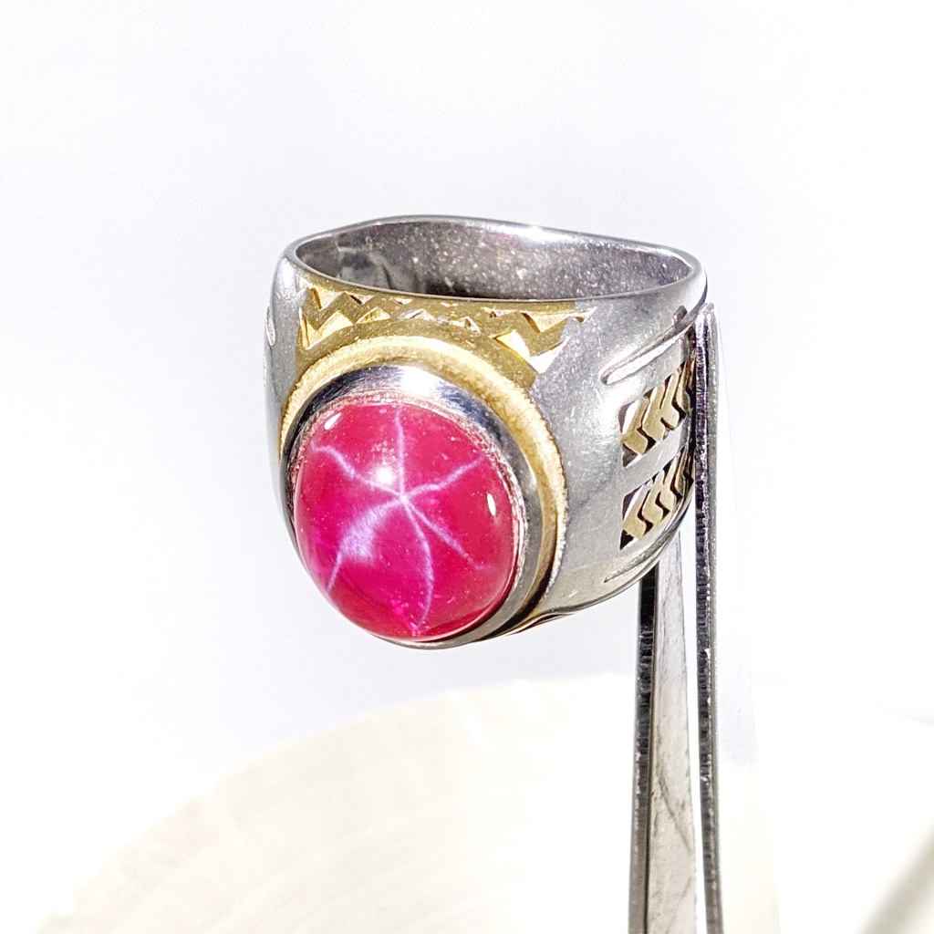 Cincin Titanium American Star Permata Ruby &amp; Shappire Star